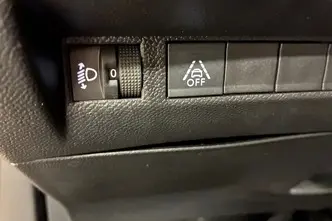 Peugeot e-2008, elekter, automaat, esivedu