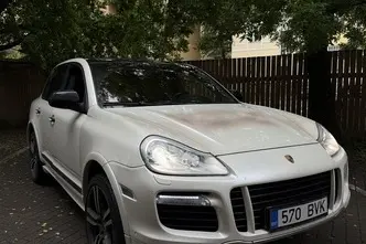 Porsche Cayenne, 4.8, 450 kW, бензин, полуавтомат, полный привод