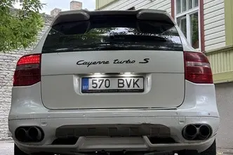 Porsche Cayenne, 4.8, 450 kW, бензин, полуавтомат, полный привод