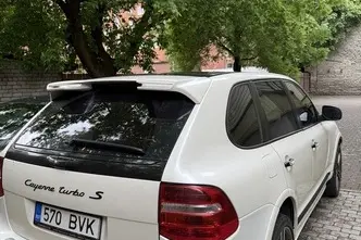 Porsche Cayenne, 4.8, 450 kW, бензин, полуавтомат, полный привод