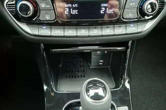 Hyundai i30, 1.0, 73.6 kW, bensiin, automaat, esivedu