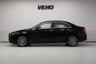 Mercedes-Benz A 180, 1.3, 100 kW, бензин, автомат, передний привод