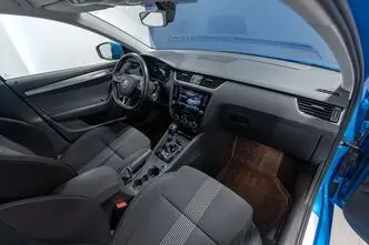 Škoda Octavia, 2.0, 140 kW, bensiin, automaat, esivedu