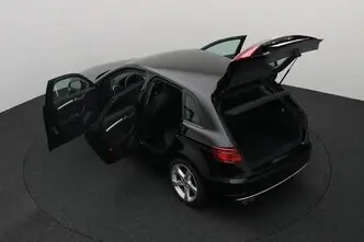 Audi A3, 1.5, 110 kW, bensiin, automaat, esivedu