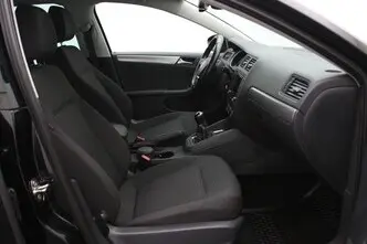 Volkswagen Jetta, 1.2, 77 kW, bensiin, manuaal, esivedu
