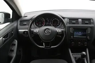 Volkswagen Jetta, 1.2, 77 kW, bensiin, manuaal, esivedu