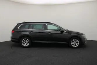 Volkswagen Passat, 2.0, 90 kW, diesel, automatic, front-wheel drive