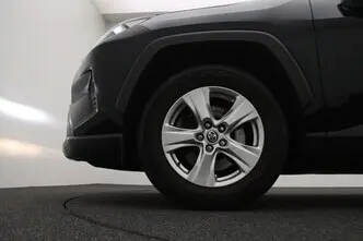 Toyota RAV4, 2.0, 129 kW, bensiin, manuaal, esivedu