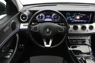 Mercedes-Benz E 220, 2.0, 143 kW, diisel, automaat, tagavedu