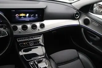 Mercedes-Benz E 220, 2.0, 143 kW, diisel, automaat, tagavedu