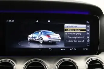 Mercedes-Benz E 220, 2.0, 143 kW, diisel, automaat, tagavedu