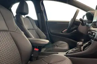 Toyota Yaris, 1.5, 68 kW, hübriid, automaat, esivedu
