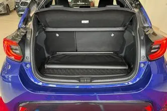 Toyota Yaris, 1.5, 68 kW, hübriid, automaat, esivedu