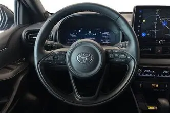Toyota Yaris, 1.5, 68 kW, hübriid, automaat, esivedu