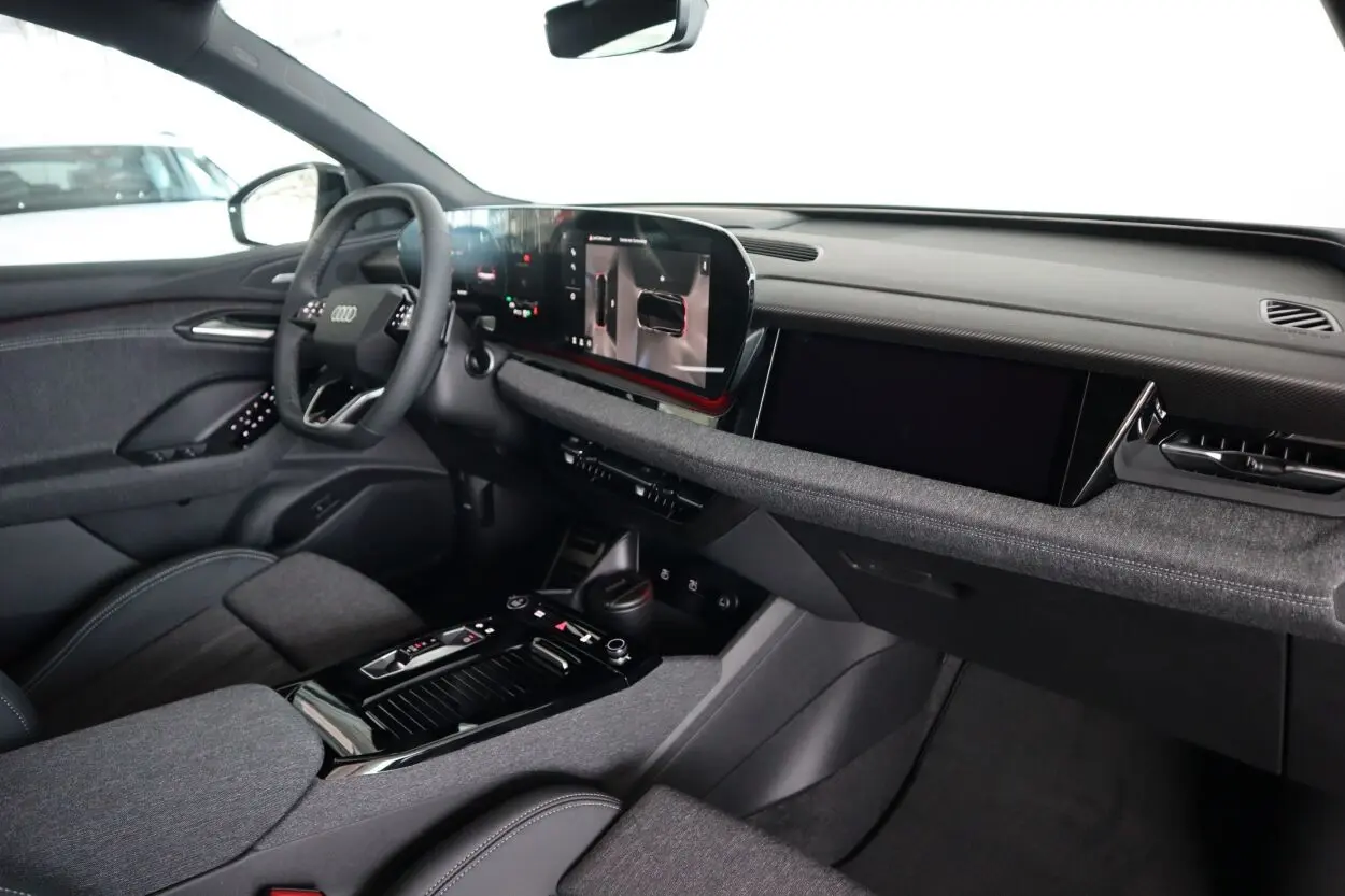 Audi Q6 e-tron, 120 kW, elekter, automaat, nelikvedu