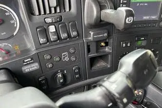 Scania R580, 427 kW, дизель, автомат