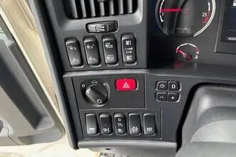 Scania R580, 427 kW, дизель, автомат