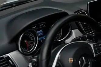 Mercedes-Benz GLE, 3.0, 190 kW, дизель, автомат, полный привод