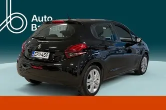Peugeot 208, 1.2, 81 kW, bensiin, automaat, esivedu