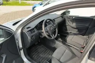 Škoda Rapid, 1.0, 70 kW, bensiin, automaat, esivedu