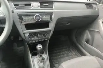 Škoda Rapid, 1.0, 70 kW, bensiin, automaat, esivedu