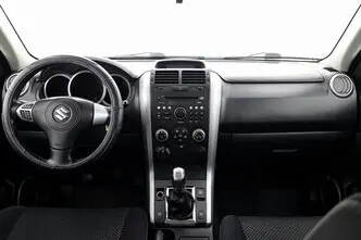 Suzuki Grand Vitara, 2.0, 140 kW, bensiin, manuaal, nelikvedu