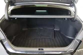 Toyota Camry, 2.5, 131 kW, hübriid, automaat, esivedu