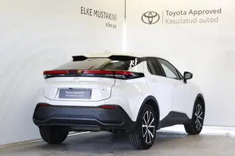 Toyota C-HR, 1.8, 72 kW, гибрид, автомат, передний привод