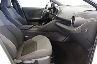 Toyota C-HR, 1.8, 72 kW, гибрид, автомат, передний привод