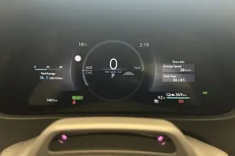 Lexus UX 300, 57 kW, elekter, esivedu