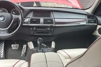 BMW X6, 4.4, 300 kW, bensiin, automaat, nelikvedu
