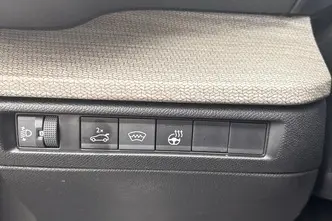 Citroën C5 X, 1.6, 133 kW, bensiin, automaat, esivedu