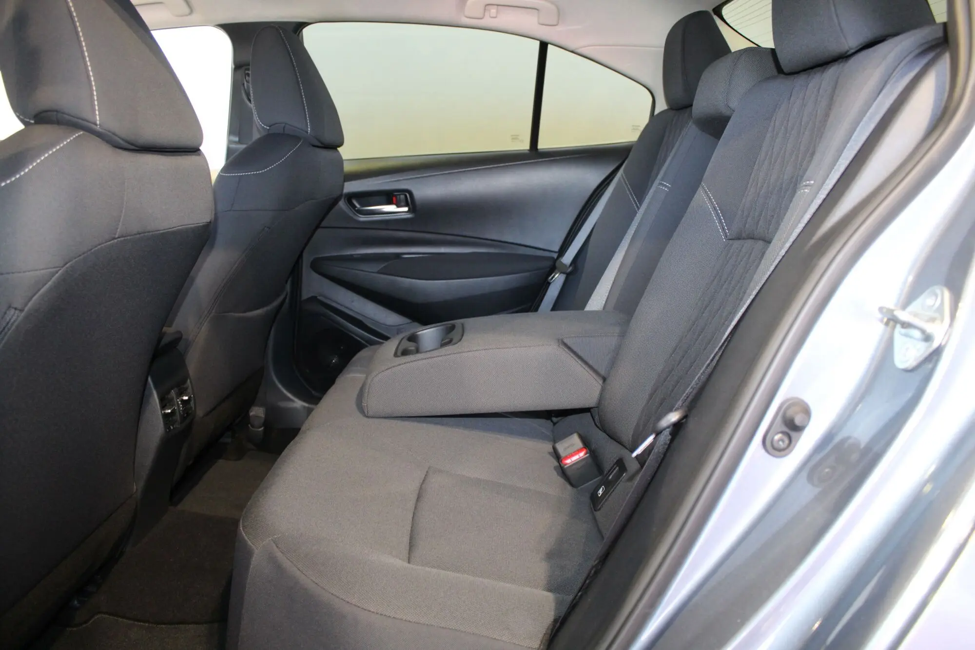 Toyota Corolla, 1.5, 92 kW, bensiin, manuaal, esivedu