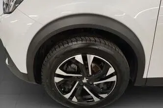 Peugeot 2008, 1.2, 96 kW, bensiin, automaat, esivedu
