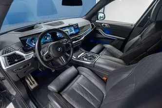 BMW X7, 4.4, 390 kW, hübriid, automaat, nelikvedu