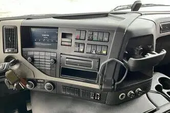 Volvo FMX 500 6x4, 368 kW, diesel, automatic