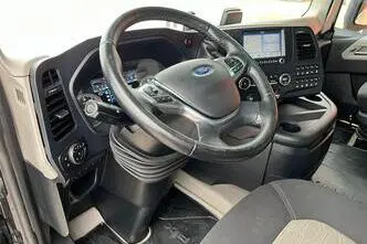 Ford F-Max 4x2, 368 kW, дизель, автомат