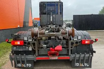Volvo FH 540 8x4*4, 405 kW, diisel, automaat