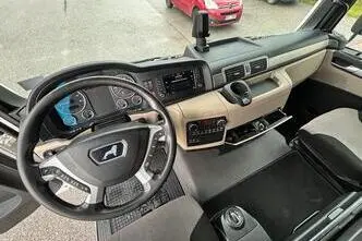MAN TGM 18.290, 213 kW, дизель, автомат