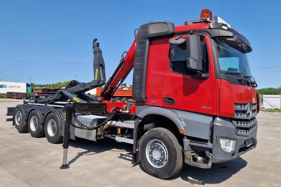 Mercedes-Benz Arocs 3251 8X4*4 Epsilon S260Z96, 375 kW, дизель, автомат
