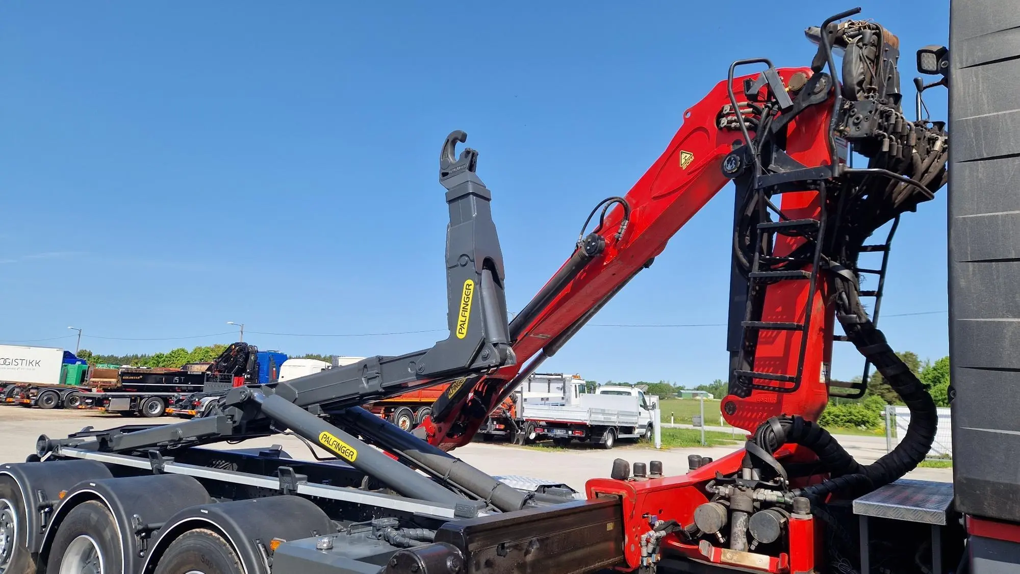 Mercedes-Benz Arocs 3251 8X4*4 Epsilon S260Z96, 375 kW, дизель, автомат