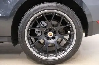 Porsche Macan, 3.0, 190 kW, дизель, автомат, полный привод
