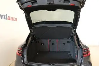 Porsche Macan, 3.0, 190 kW, дизель, автомат, полный привод