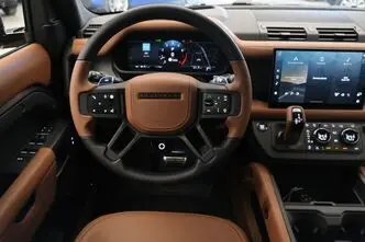 Land Rover Defender, 4.4, 467 kW, petrol, automatic, four-wheel drive