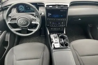 Hyundai Tucson, 1.6, 111 kW, automatic, front-wheel drive