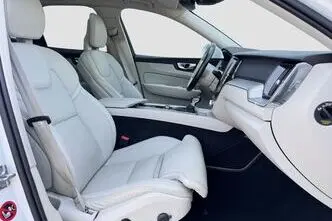 Volvo XC60, 2.0, 173 kW, petrol, automatic, four-wheel drive