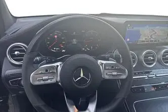 Mercedes-Benz GLC 220, 2.0, 143 kW, diesel, automatic, four-wheel drive