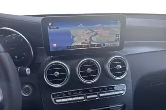 Mercedes-Benz GLC 220, 2.0, 143 kW, diesel, automatic, four-wheel drive