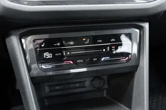 Volkswagen Tiguan, 1.4, 110 kW, pistikhübriid, automaat, esivedu