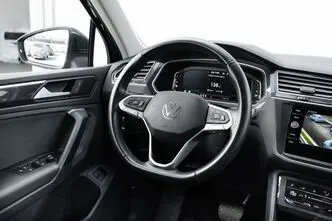 Volkswagen Tiguan, 1.4, 110 kW, pistikhübriid, automaat, esivedu
